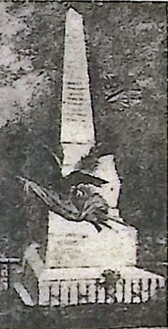 pellio-inferiore-como-monumento-ai-caduti