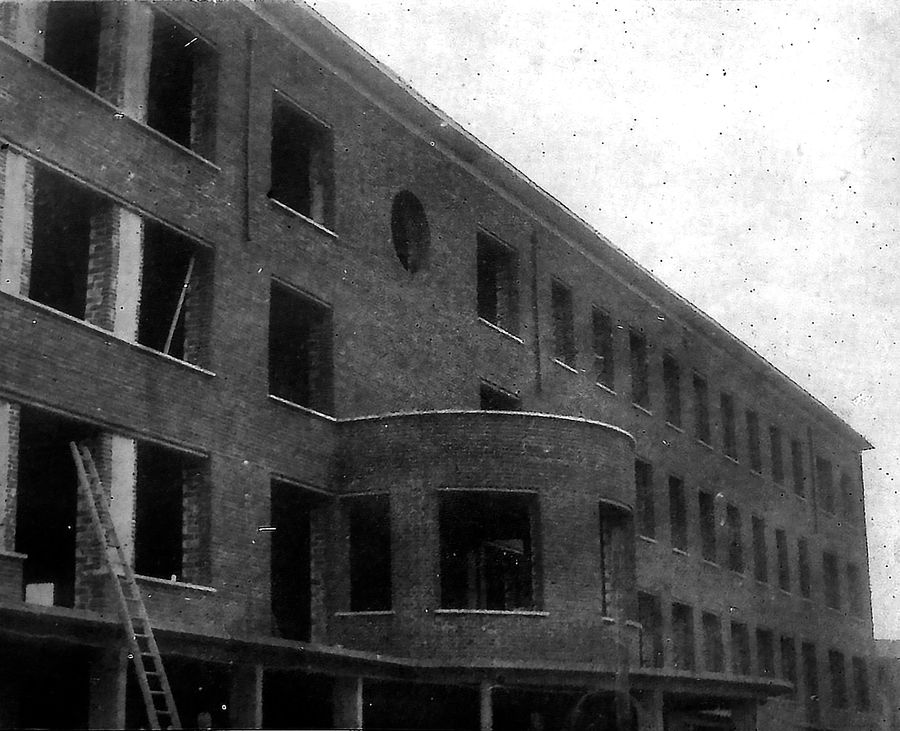 asti-casa-della-madre-e-del-fanciullo-in-corso-di-costruzione