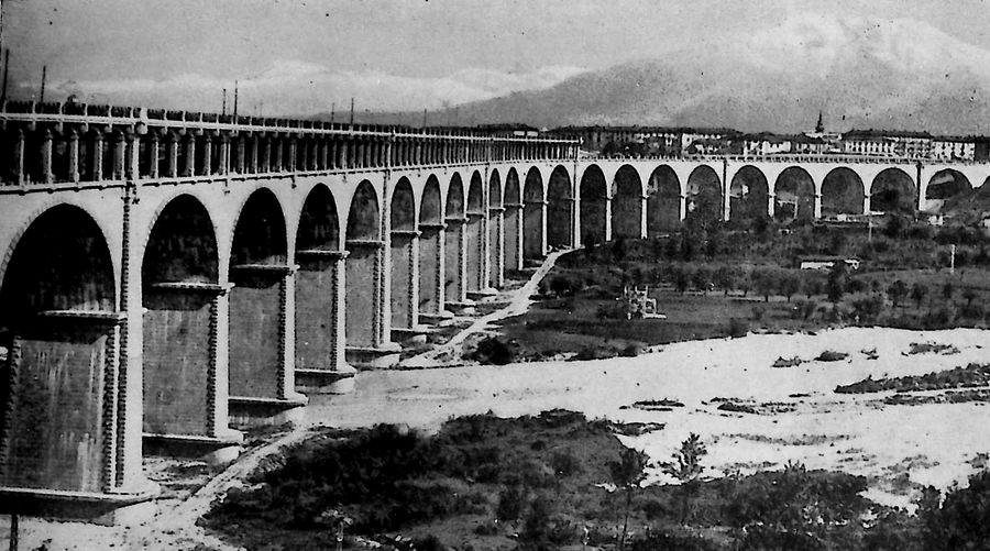 cuneo-viadotto-soleri-il-gran-viadotto-nuovo-di-cuneo-appare-come-un-arcoscenico-per-le-alpi