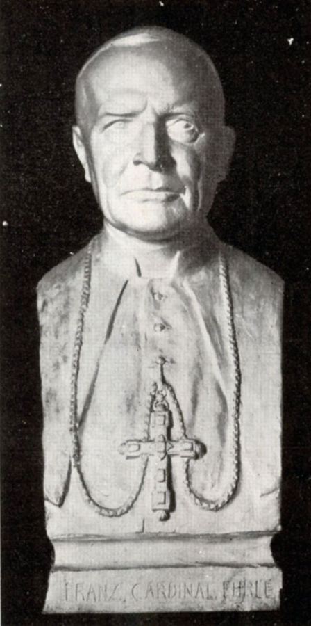 busto-del-card-francesco-ehrle-bibliotecario-di-s-romana-chiesa-vaticano