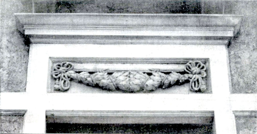 sopraporta-consolato-inglese-in-catania