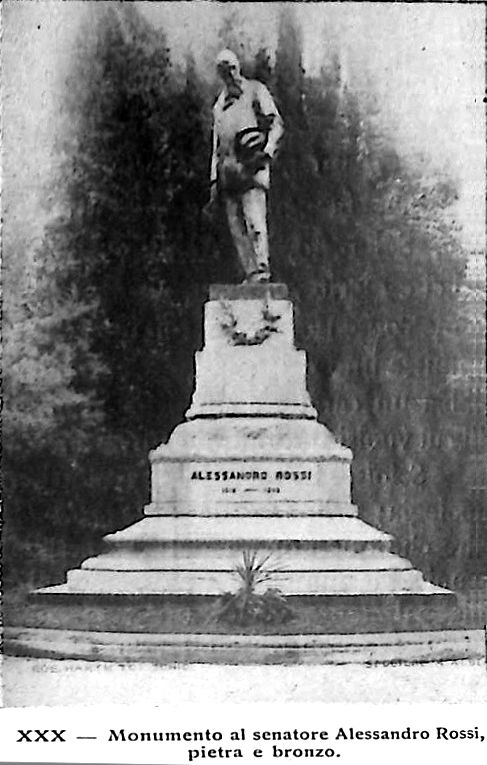 schio-monumento-al-senatore-alessandro-rossi
