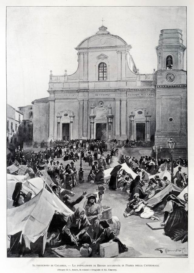 il-terremoto-di-calabria-la-popolazione-di-reggio-accampata-in-piazza-della-cattedrale