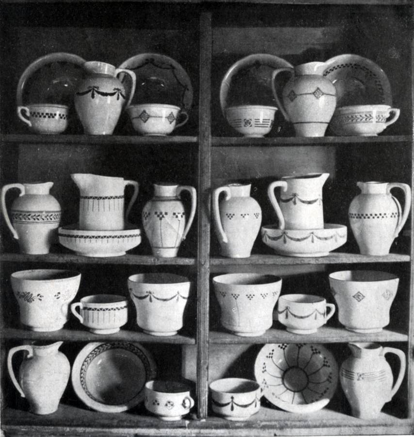 i-primi-tipi-della-ceramica-pollentina-diretta-da-biagio-biagetti