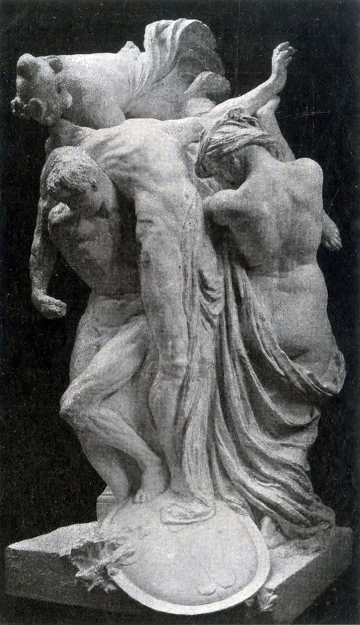 il-sacrificio-gruppo-di-marmo-nel-monumento-a-vittorio-emanuele-in-roma