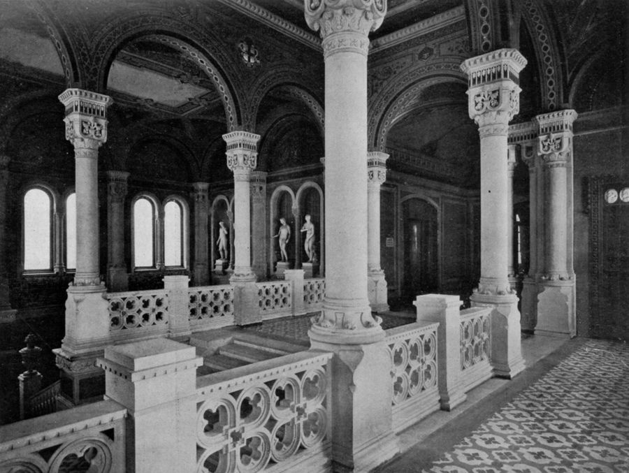 scalone-del-museo-municipale-a-padova