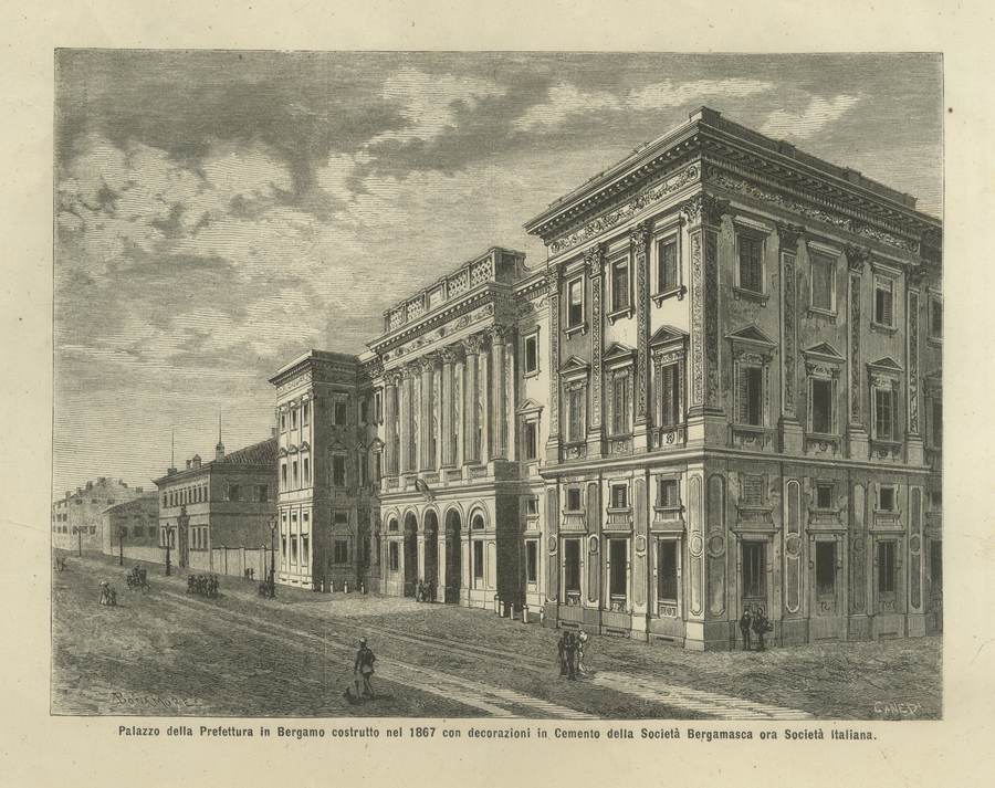 palazzo-della-prefettura-in-bergamo-costruito-nel-1867-con-decorazioni-in-cemento-della-societa-bergamasca-ora-societa-italiana-bonamore-canedi