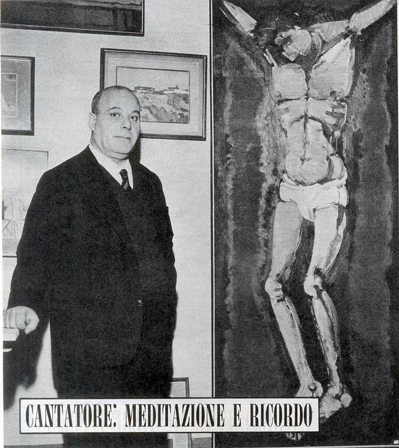 Domenico Cantatore vicino a un suo drammatico 