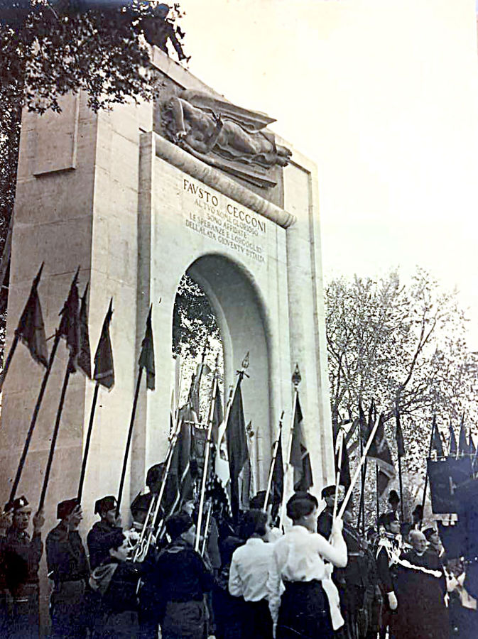 arco-in-memoria-di-fausto-cecconi-monterotondo-roma