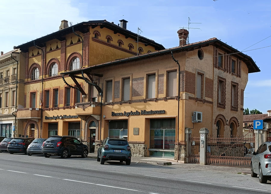 castel-dario-mn-palazzo-morelli-oggi-sede-mps-ex-bam