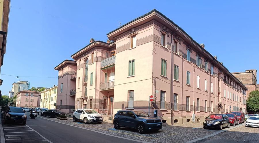 mantova-case-popolari-di-viale-risorgimento-angolo-di-via-nazario-sauro-45-47-49-via-ss-martiri-disposizione-a-u