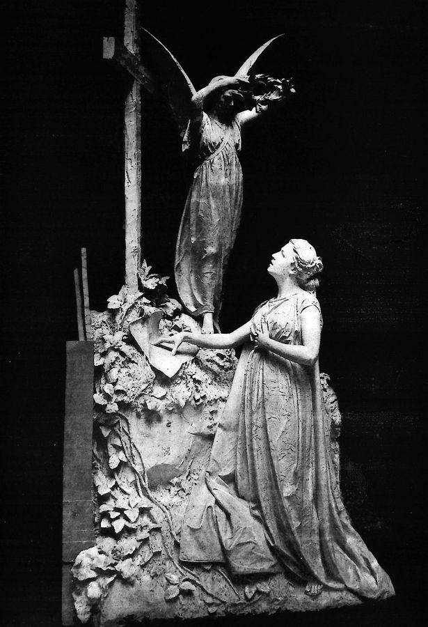 fede-monumento-a-sar-la-duchessa-di-aosta