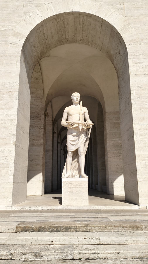 roma-eur-lartigianato-palazzo-della-civilta-italiana