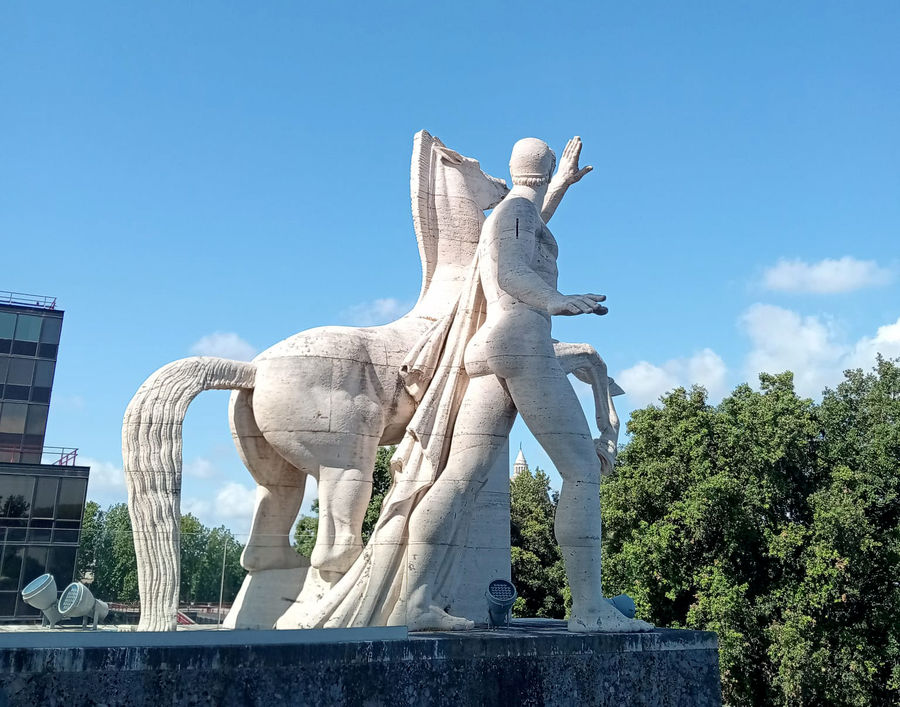 roma-eur-dioscuri-1-palazzo-della-civilta
