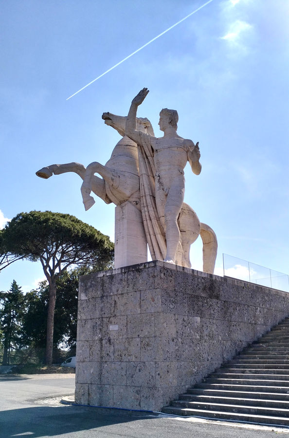 roma-eur-dioscuri-2-palazzo-della-civilta