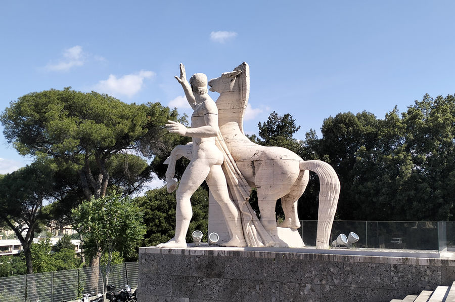 roma-eur-dioscuri-2-palazzo-della-civilta