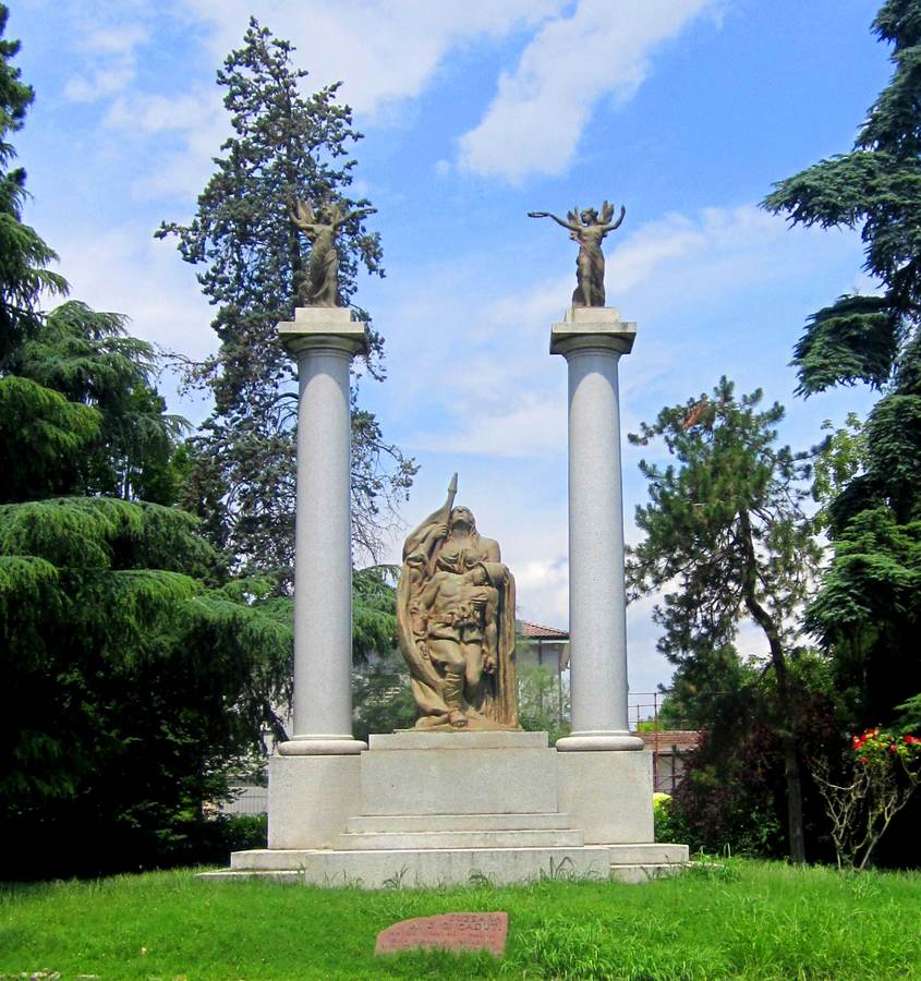 suzzara-mantova-monumento-ai-caduti