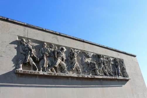 vigili-in-azione-galleria-museo-storico-scuole-centrali-antincendi-di-roma-facciata