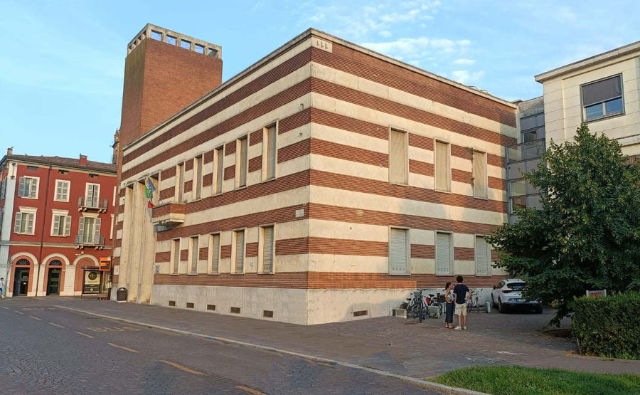 mantova-sede-del-gruppo-rionale-fascista-michele-bianchi-in-porta-pradella