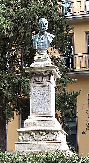 monumento-a-giuseppe-zanardelli-potenza