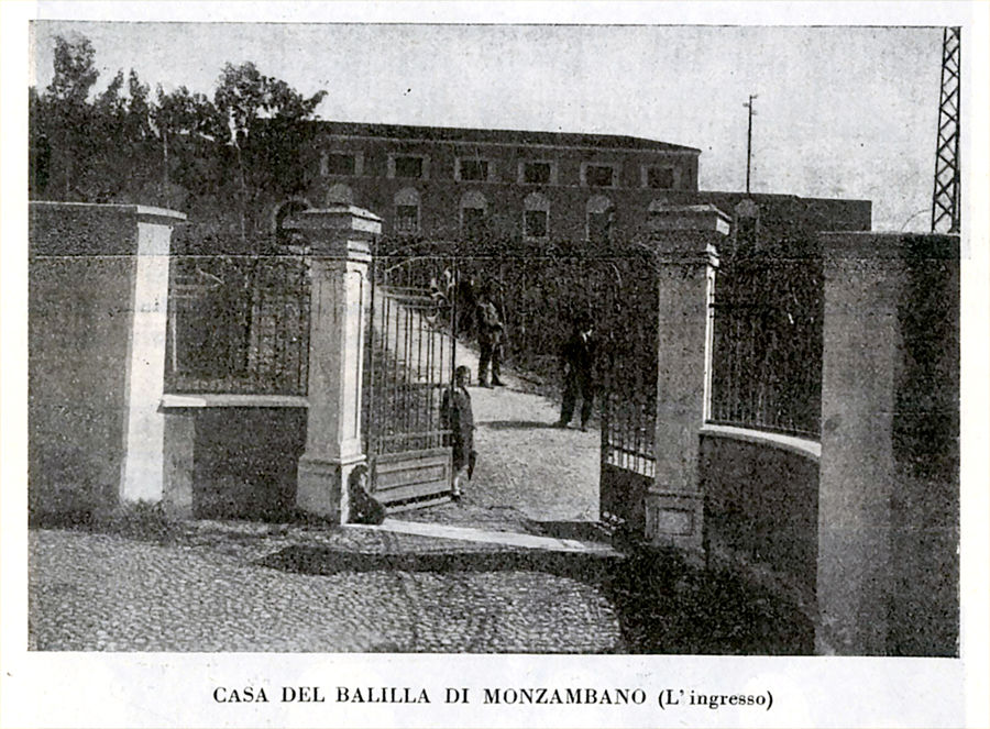casa-del-balilla-di-monzambano-mn-lingresso
