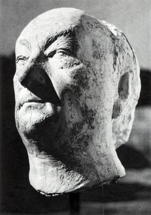 1958 - Massimo Campigli (scultura di Marino Marini)