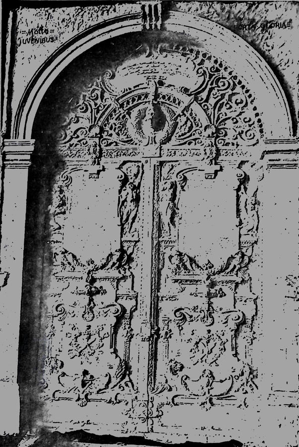 concorso-per-la-porta-in-bronzo-delluniversita-di-padova-bozzetto-in-gesso