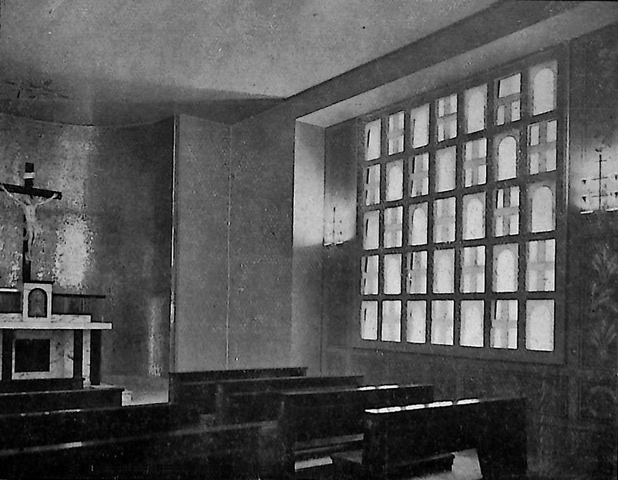 roma-sede-del-pontificio-ateneo-lateranense-linterno-della-cappella
