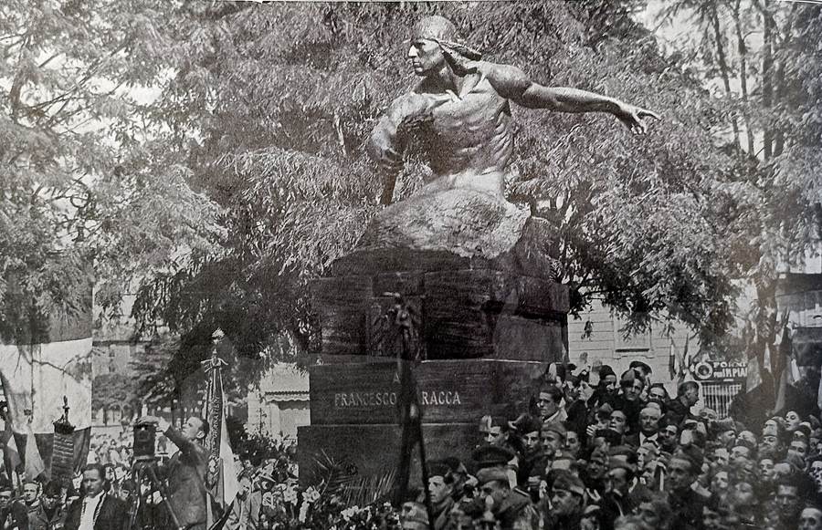 milano-monumento-a-francesco-baracca