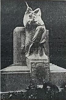 bordighera-porto-maurizio-monumento-ai-caduti