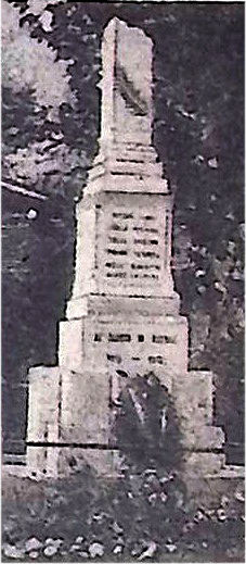 cremenaga-como-monumento-ai-caduti