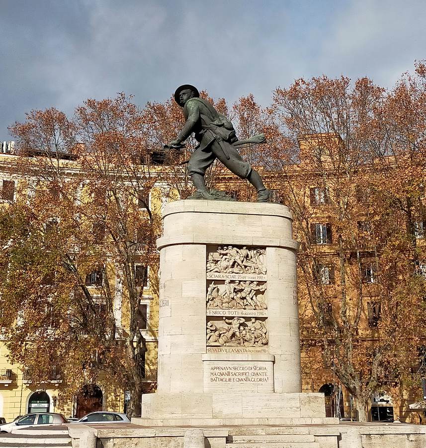 monumento-al-bersagliere-la-patria-ai-bersaglieri-1932-x-ef-altorilievi-sciara-sciat-enrico-toti-riva-di-villasanta