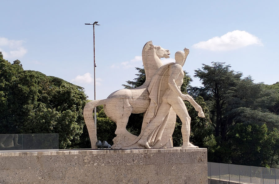 roma-eur-dioscuri-2-palazzo-della-civilta
