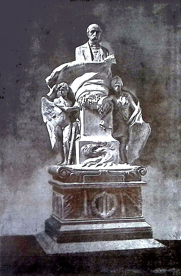 monumento-a-francesco-crispi-pantheon-di-palermo