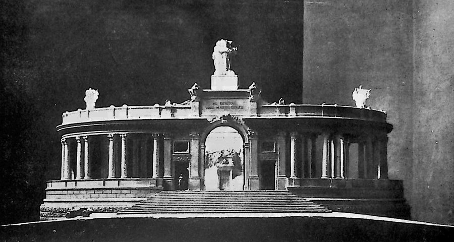 monumento-al-generale-jose-miguel-gomez-in-avaan-abside