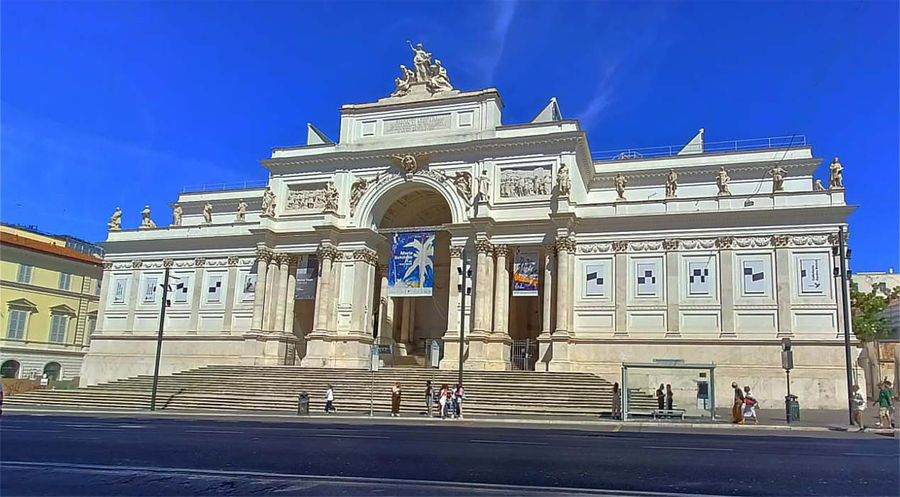palazzo-delle-belle-arti-in-via-nazionale-roma