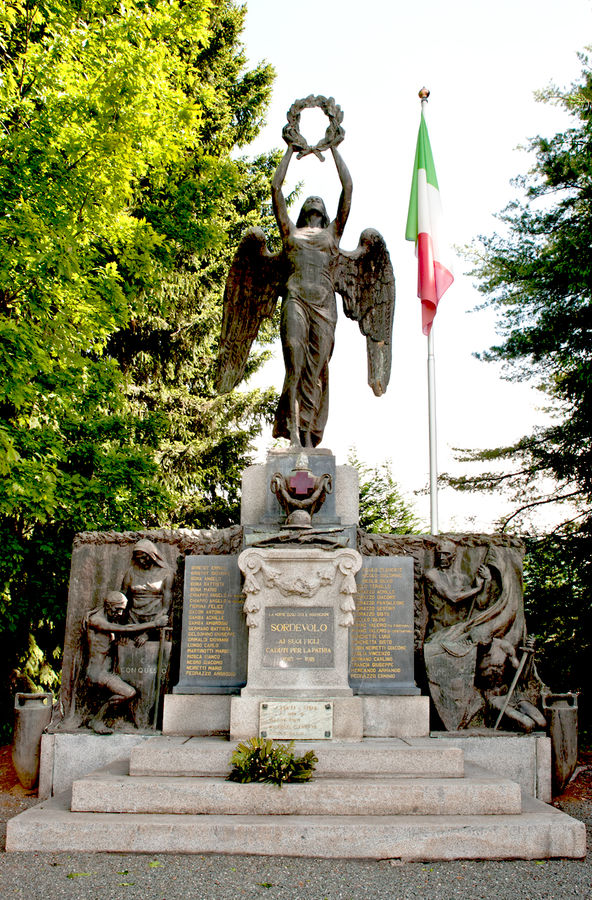 sordevolo-biella-monumento-ia-caduti