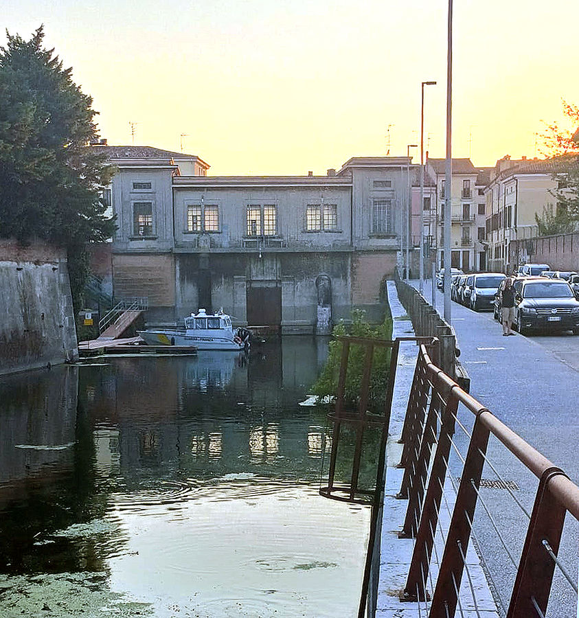 mantova-stabilimento-idrovoro-di-ponte-arlotto-su-porto-catena