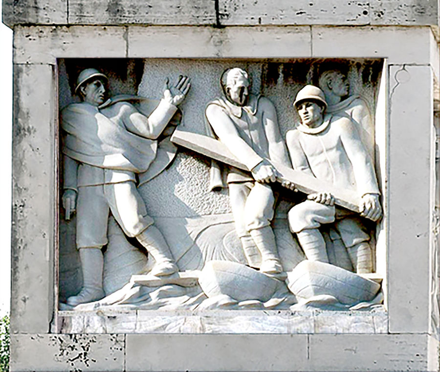 altorilievo-decorativo-ponte-duca-daosta-a-roma-foro-mussolini-battaglia-del-piave