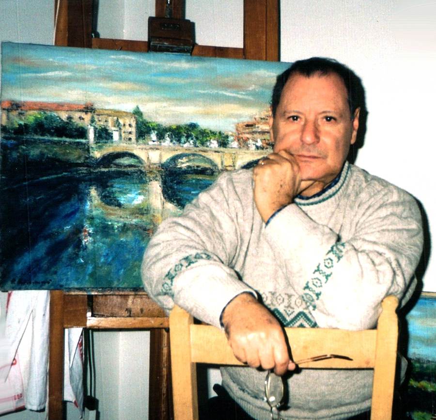 Pino Romanò nello studio del Tuscolo.