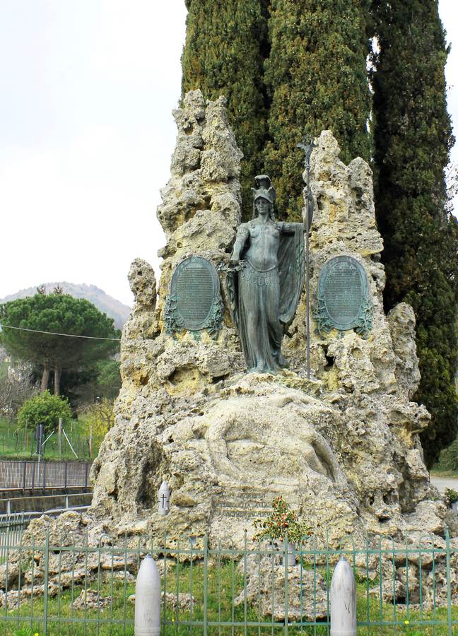 maser-treviso-monumento-ai-caduti-di-maser