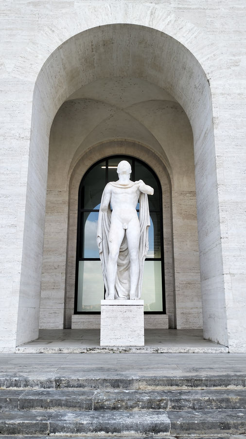 roma-eur-il-genio-inventivo-palazzo-della-civilta-italiana