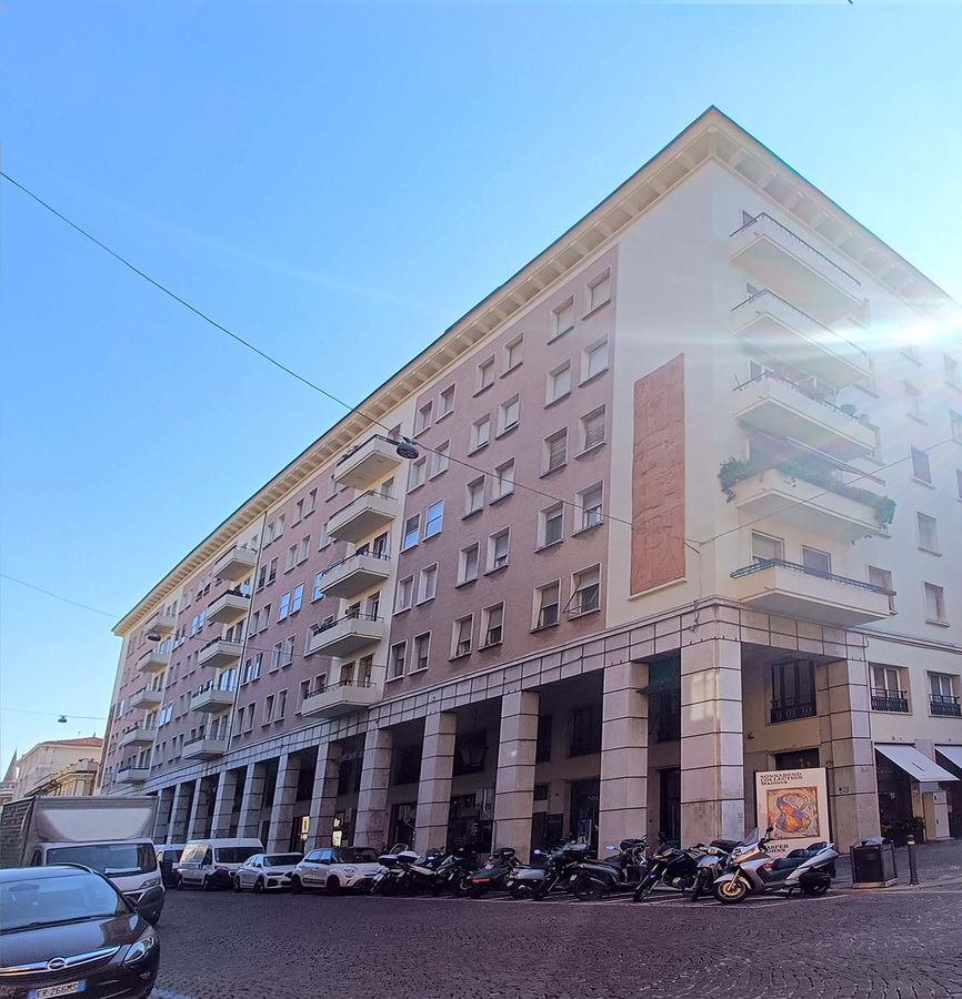 mantova-palazzo-ariston-angolo-fra-via-principe-amedeo-e-via-madonna-dellorto