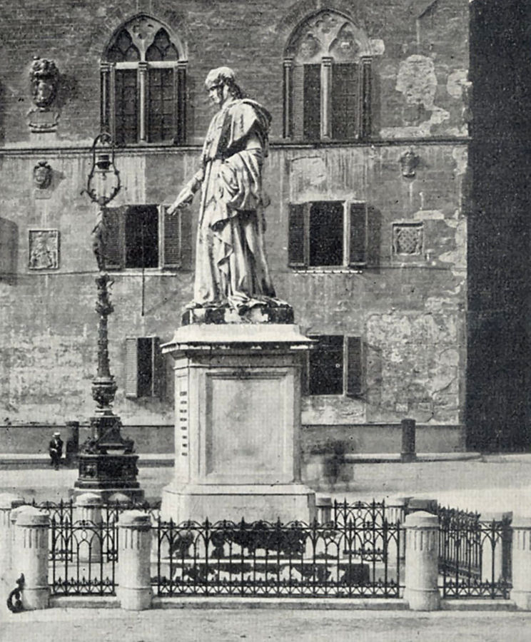 pistoia-monumento-al-cardinale-niccolo-forteguerri