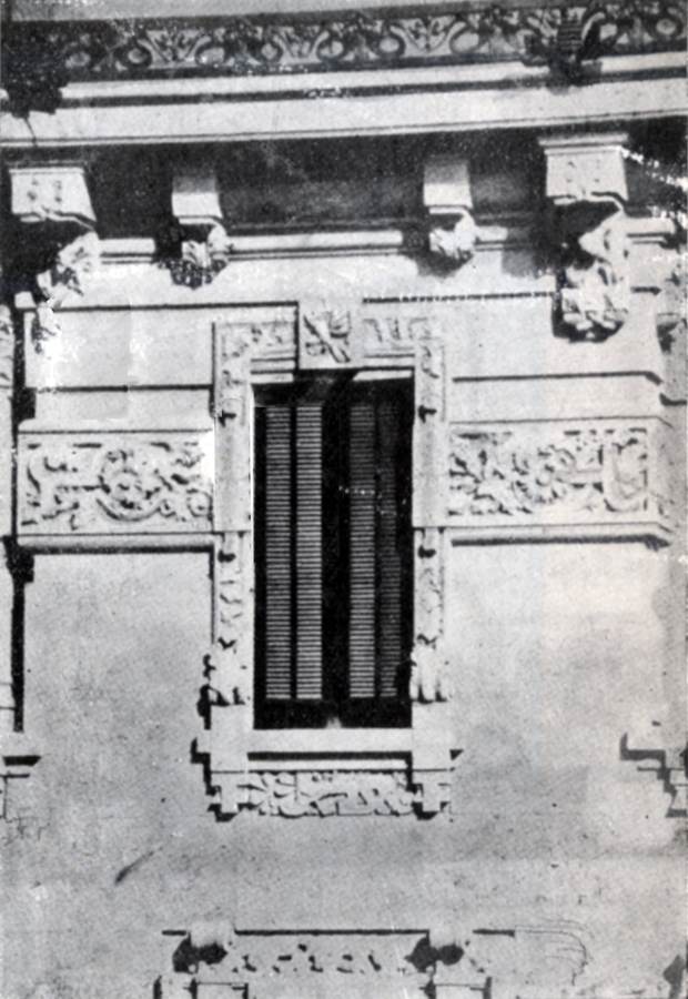 finestra-nel-palazzo-castiglioni-in-milano