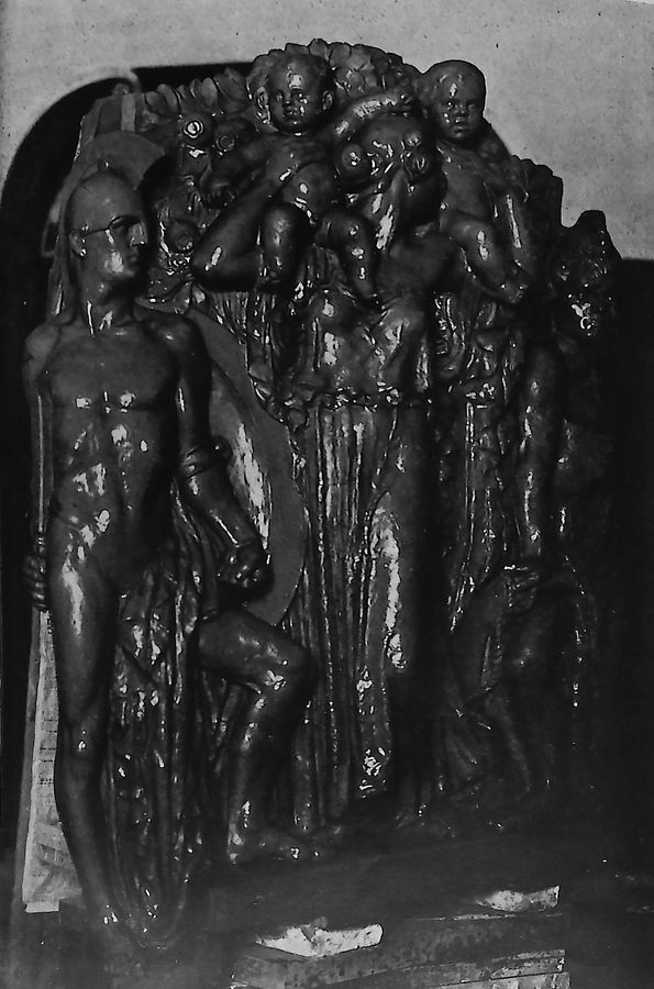 rocca-di-mezzo-laquila-monumento-ai-caduti-particolare