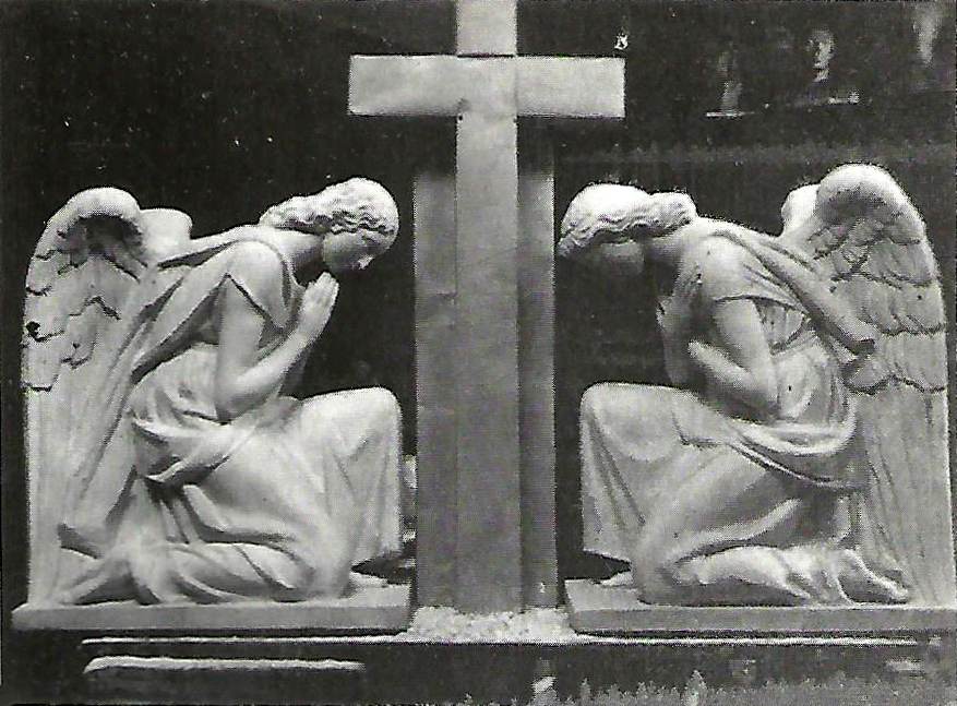 angeli-adoranti-composizione-per-un-monumento-funerario-milano