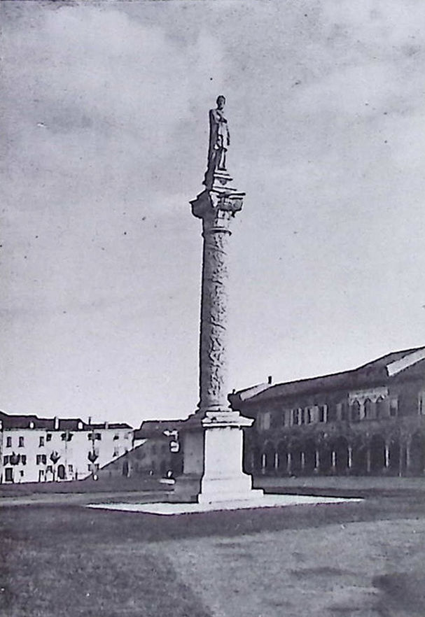 ferrara-monumento-a-ludovico-ariosto