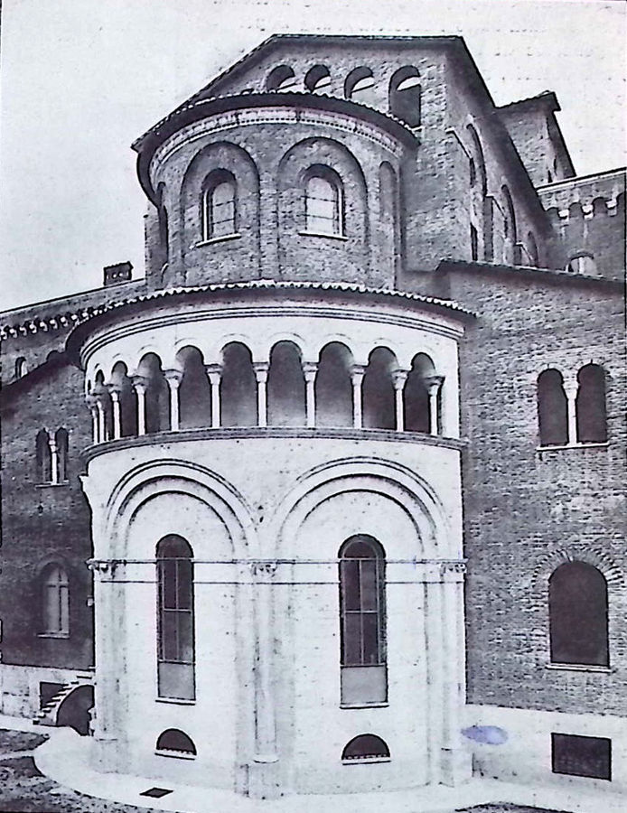 roma-la-nuova-casa-generalizia-dellunione-romana-delle-orsoline-abside-della-cappella