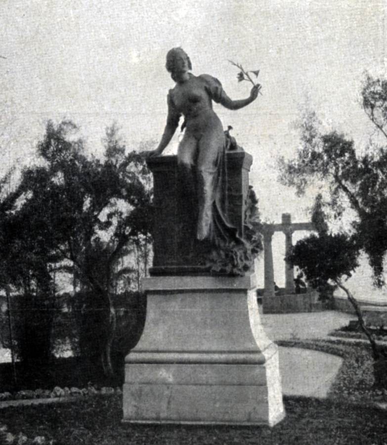 statua-della-rinascita-dea-higiea-villa-igiea-palermo